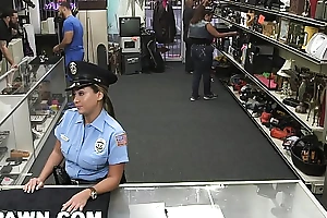 Hardcore sprocket - pervy sprocket shop owner fucks latin policewoman