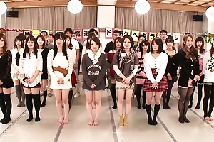 Saki Hatsuki, Maika, Arisu Suzuki, Yu Anzu almost Fan Adoration BakoBako Tutor Cane 2012 part 1.2